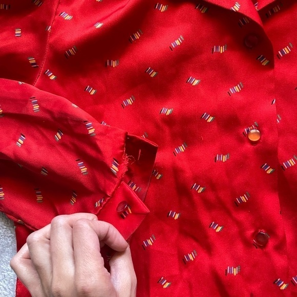 Vintage 70s Red Rainbow Button Up Blouse - Picture 6 of 9